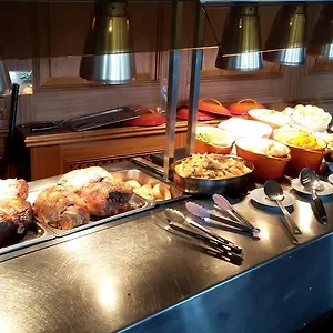 Somerfield 4* Swansea